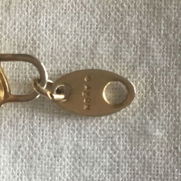 $8 ea or 3/$15 Goldtone Heart Link Bracelet - Picture 5 of 6